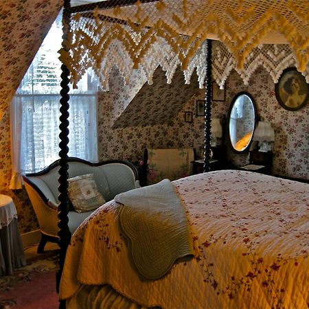The Old Tower House Bed & Breakfast Северен Бенд Екстериор снимка