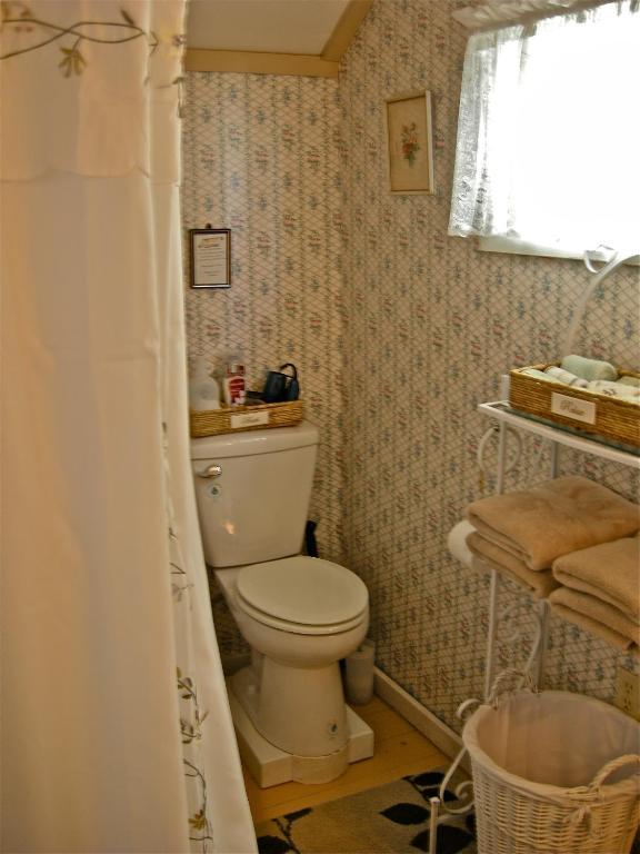 The Old Tower House Bed & Breakfast Северен Бенд Стая снимка